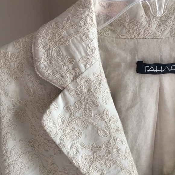 Tahari jacket - Picture 2 of 4